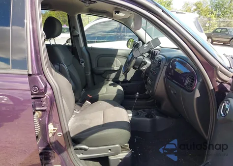 2005 Chrysler Pt Cruiser Limited z USA, uszkodzony, nr VIN 3C8FY68B05T641704